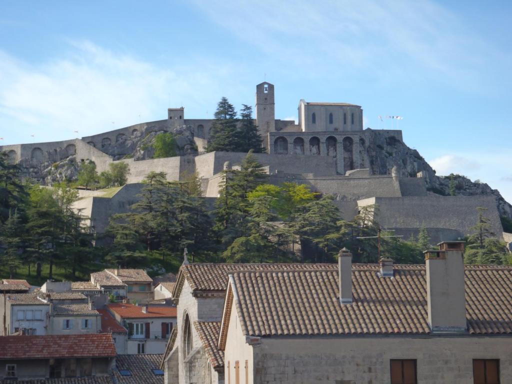 Grand Hotel Du Cours Sisteron Værelse billede